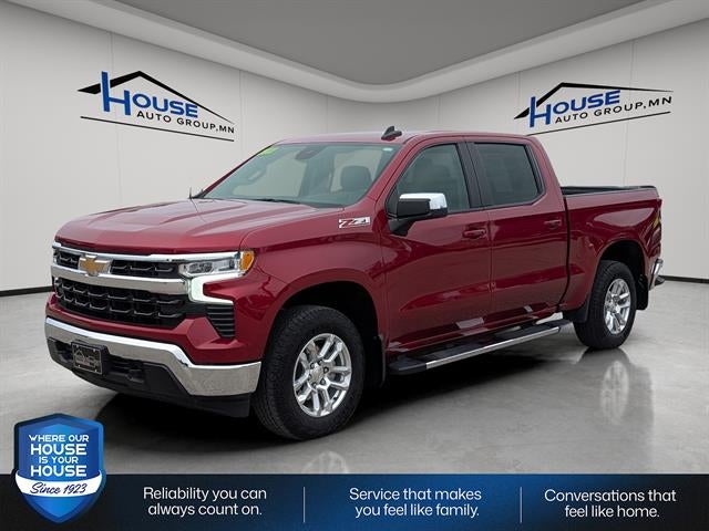 Used 2023 Chevrolet Silverado 1500 LT with VIN 1GCUDDED6PZ152198 for sale in Stewartville, Minnesota