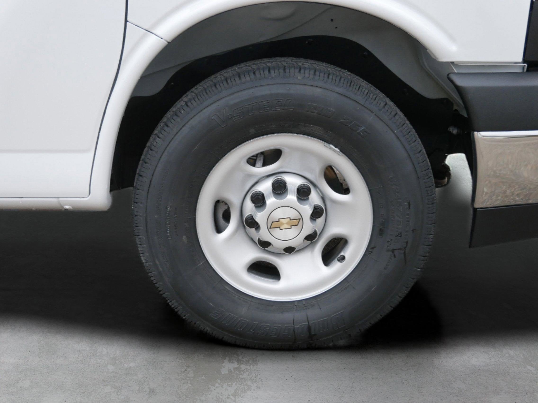 2025 Chevrolet Express Cargo 3500 Base