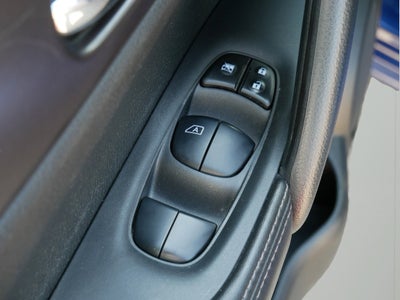 2022 Nissan Rogue Sport S AWD Xtronic CVT