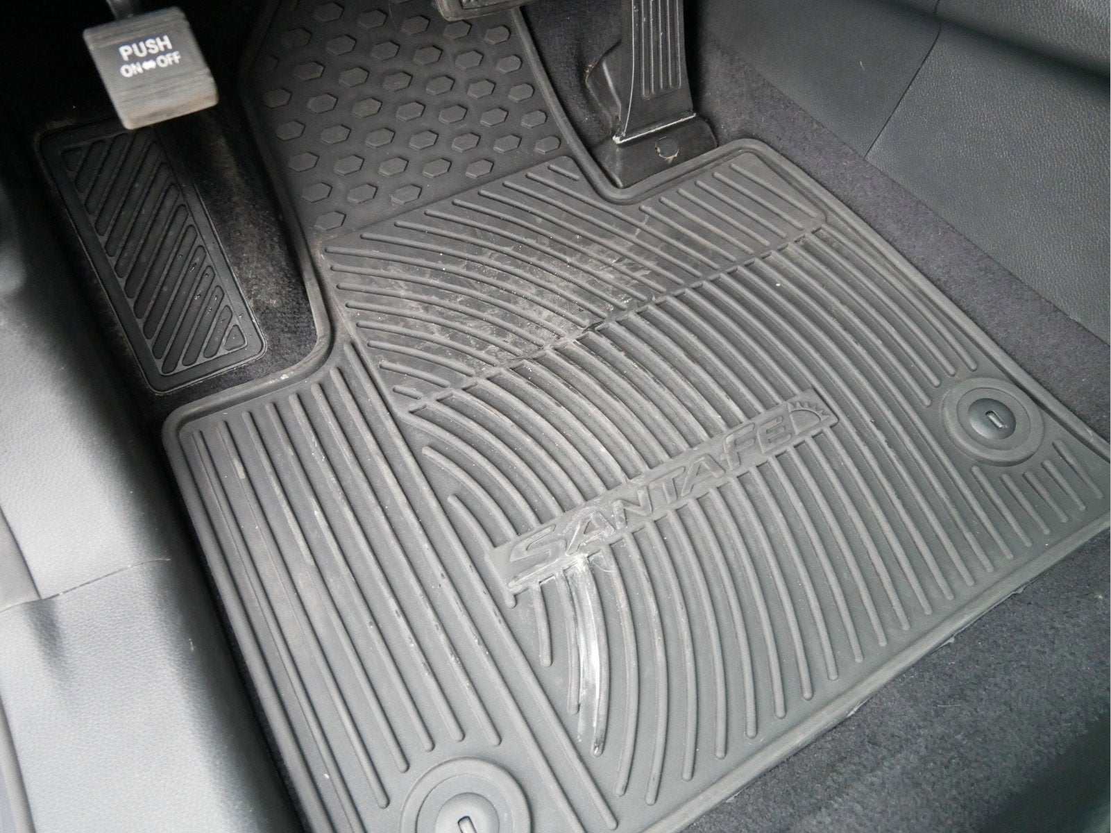 2016 Hyundai Santa Fe SE