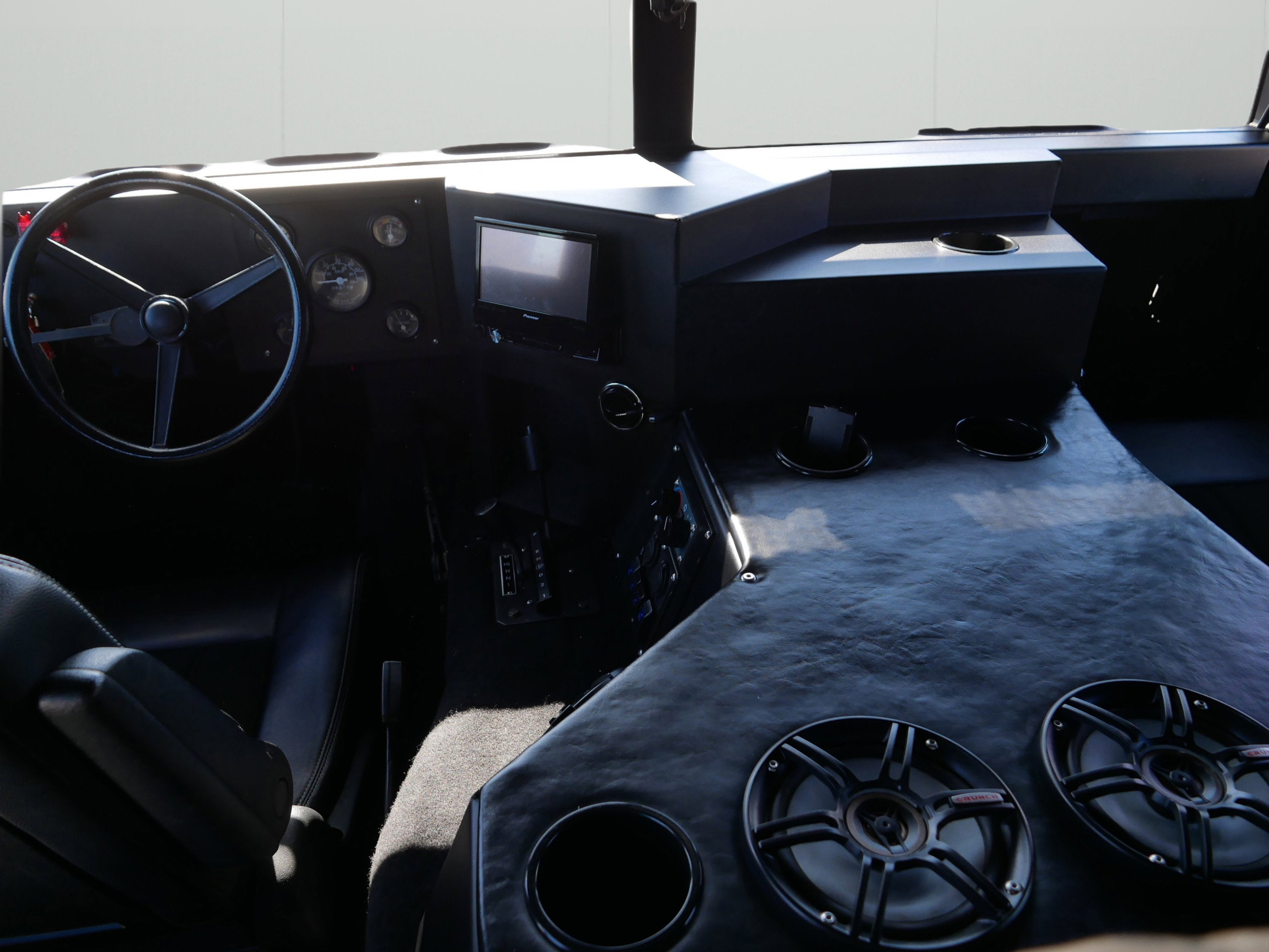 1993 Hummer AM GENERAL Base