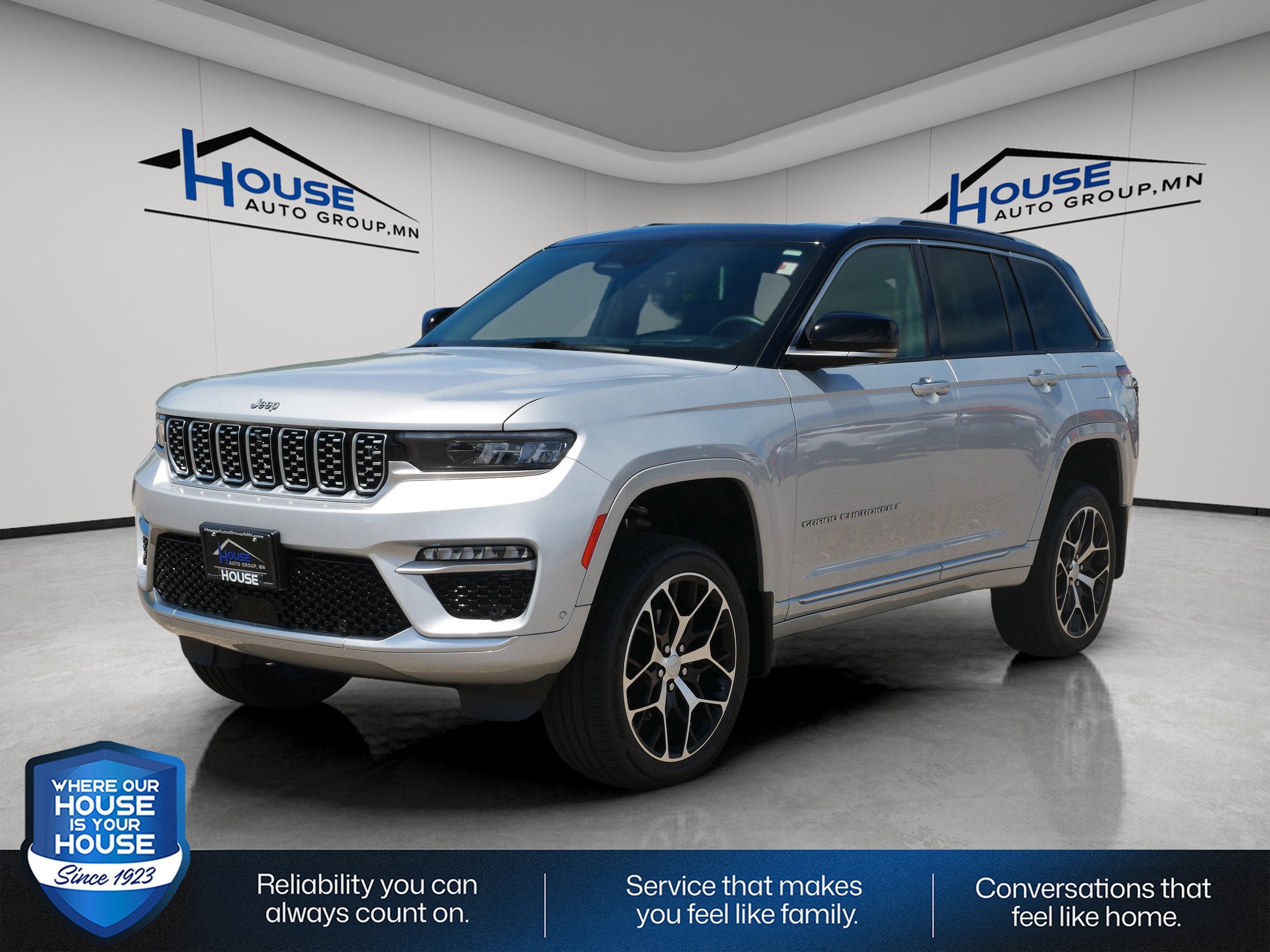 Used 2022 Jeep Grand Cherokee Summit Reserve with VIN 1C4RJHEGXN8544474 for sale in Stewartville, Minnesota