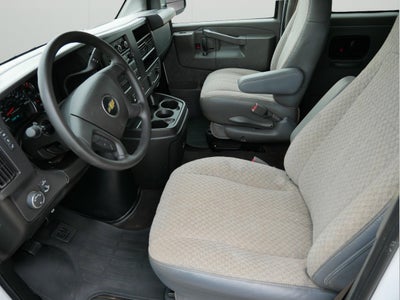 2024 Chevrolet Express Passenger 3500 LS
