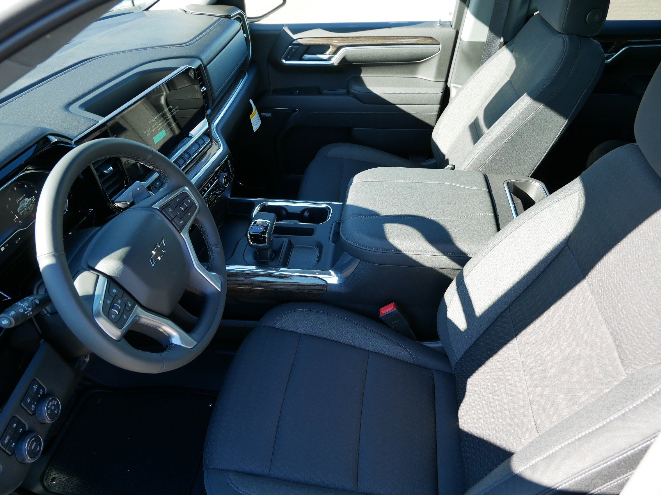 2025 Chevrolet Silverado 1500 Crew Cab Short Box 4-Wheel Drive RST