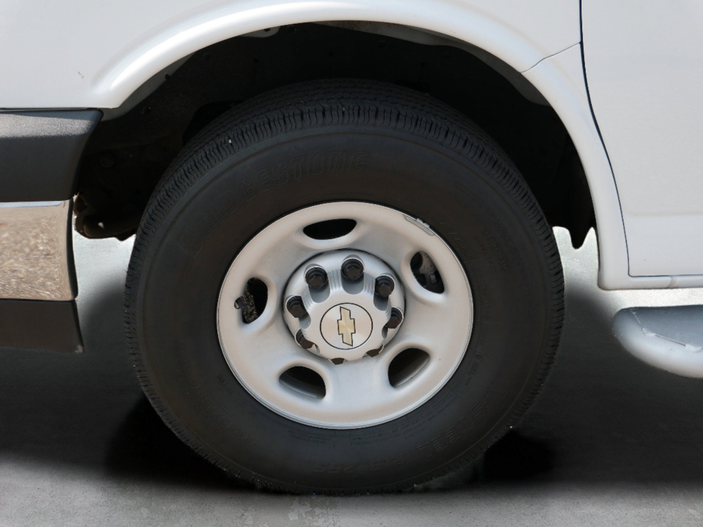 2023 Chevrolet Express Cargo 2500 1WT