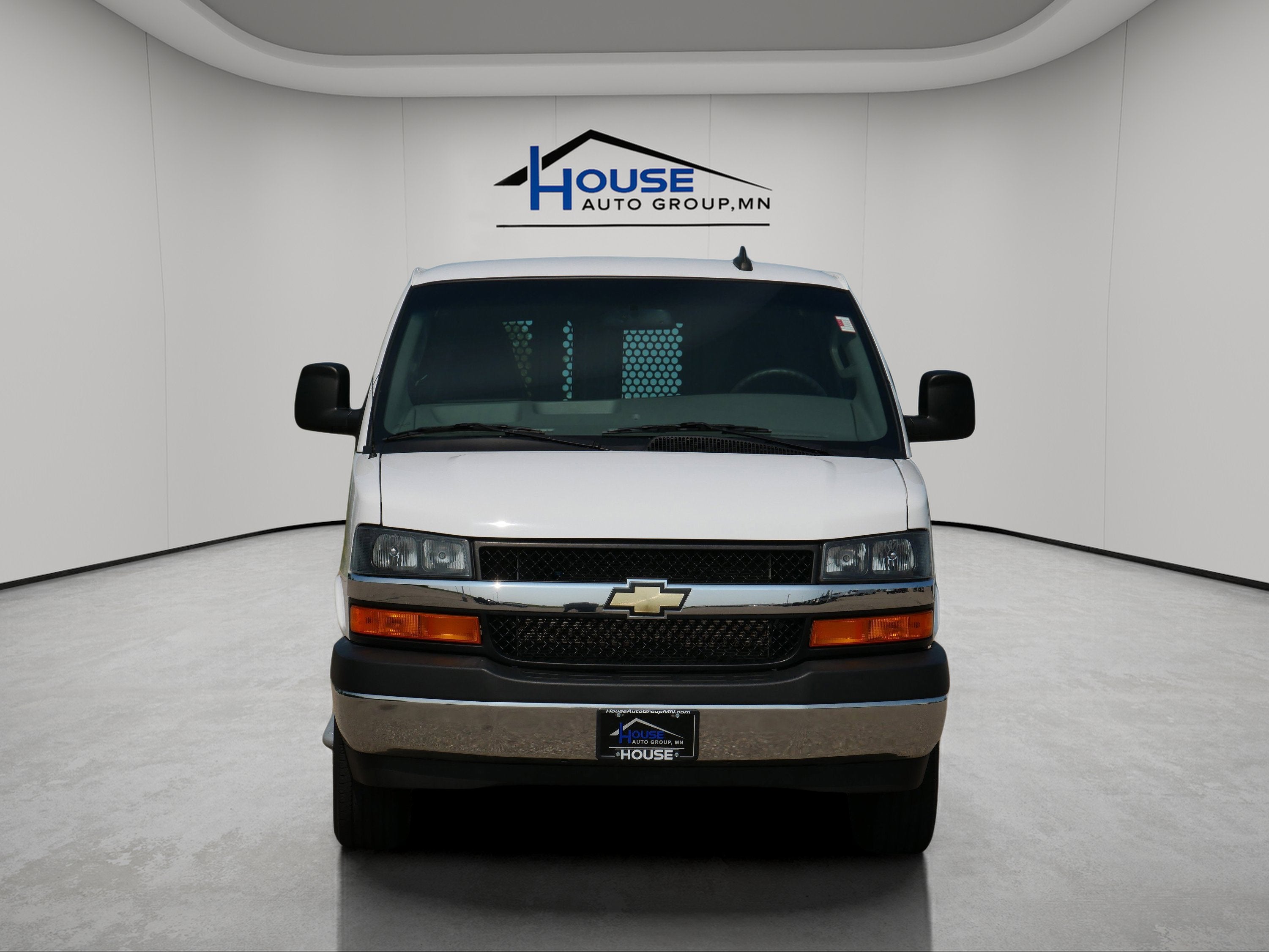 2023 Chevrolet Express Cargo 2500 1WT
