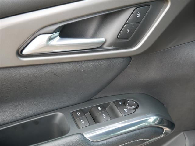2026 Chevrolet Traverse Base