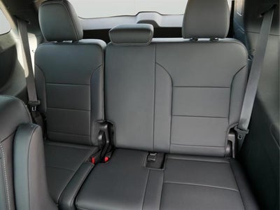 2026 Chevrolet Traverse Base