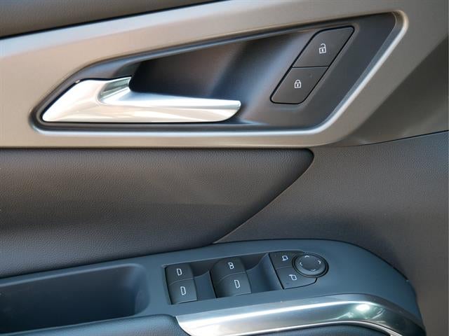 2026 Chevrolet Traverse LT w/2LT