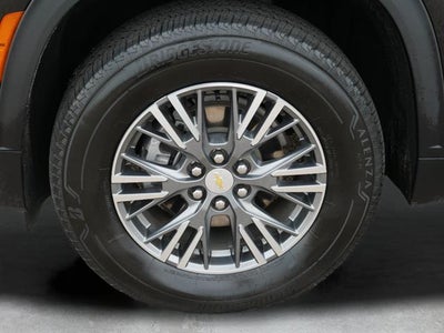 2025 Chevrolet Traverse Base