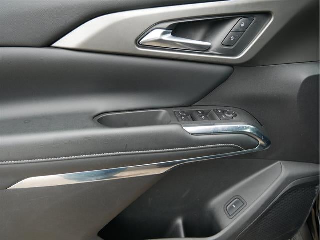 2025 Chevrolet Traverse Base