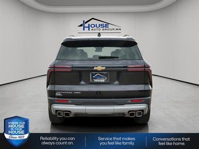 2025 Chevrolet Traverse Base