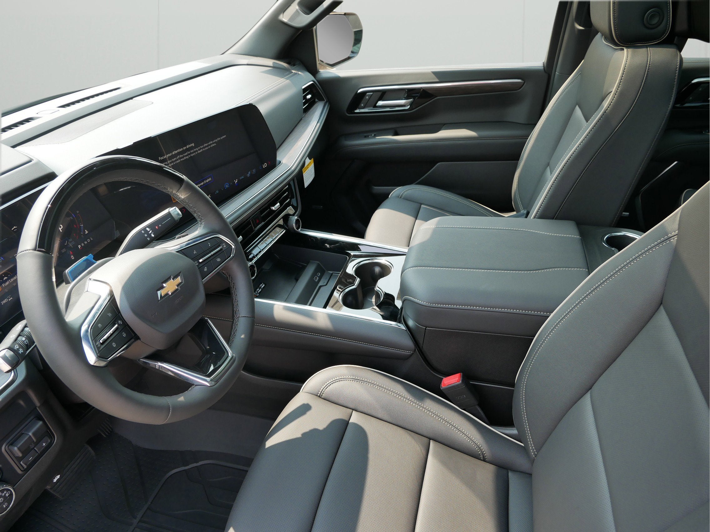 2025 Chevrolet Suburban 4WD Premier