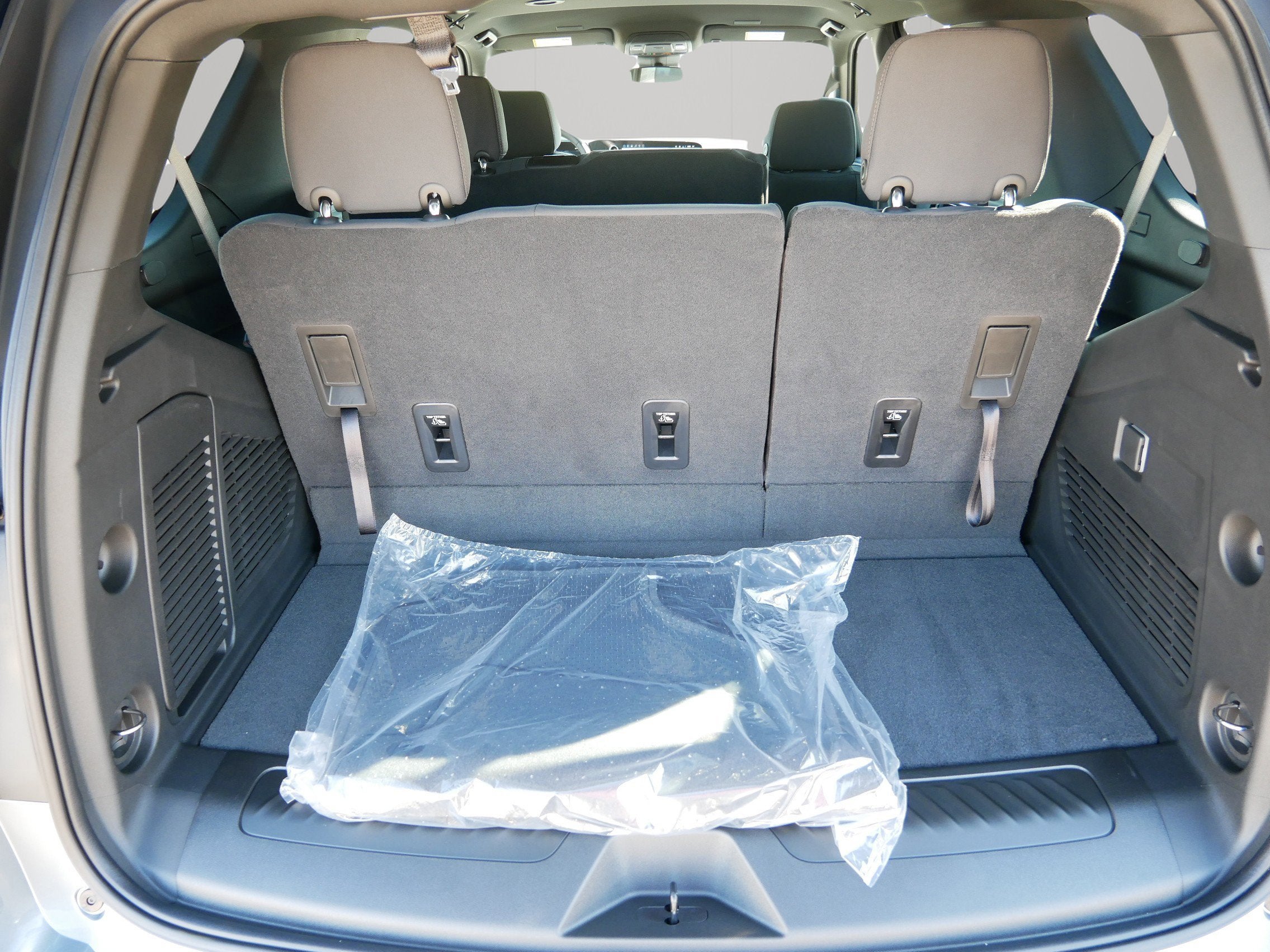 2026 Chevrolet Tahoe 4WD LS