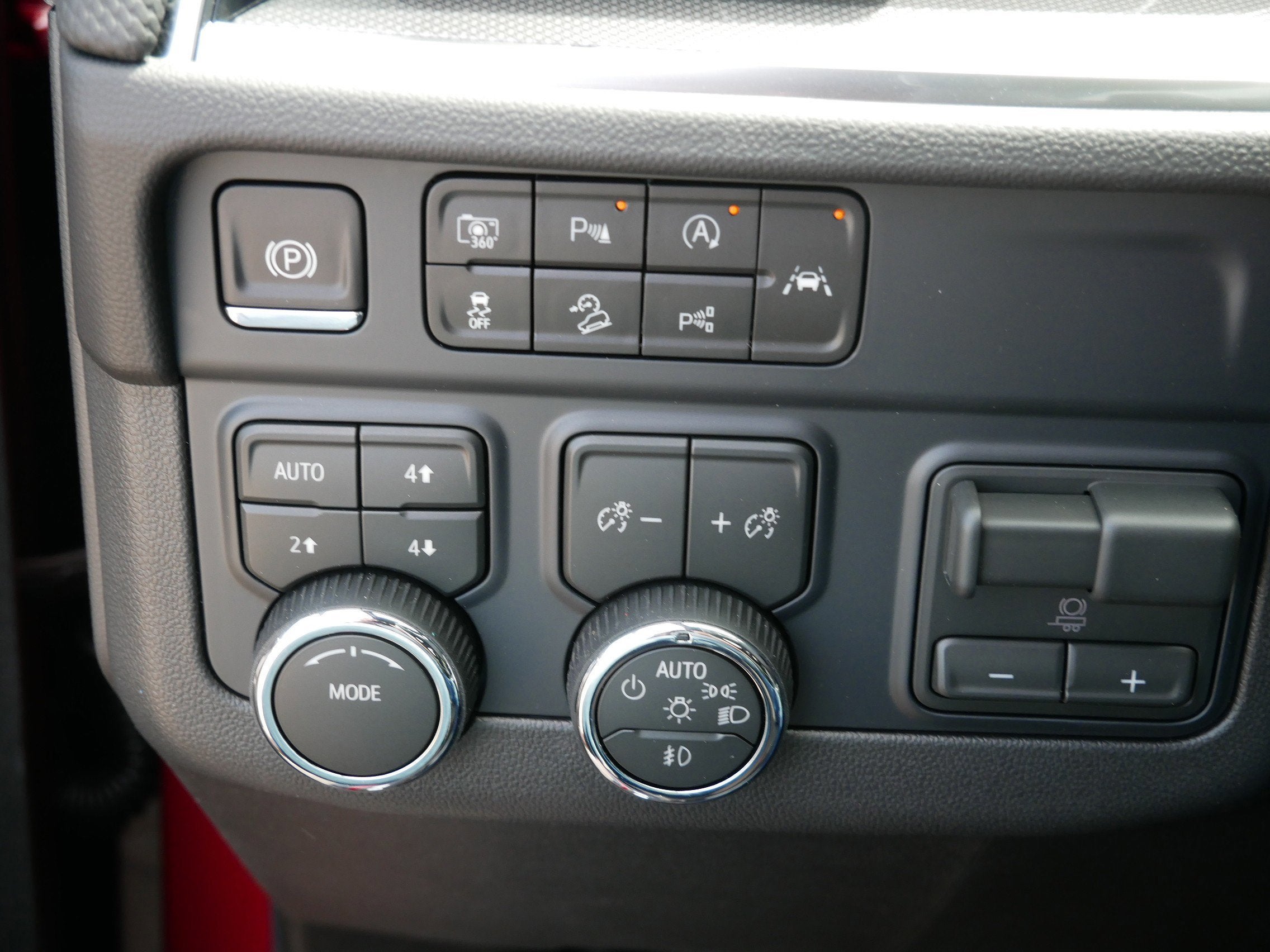 2026 Chevrolet Tahoe 4WD RST