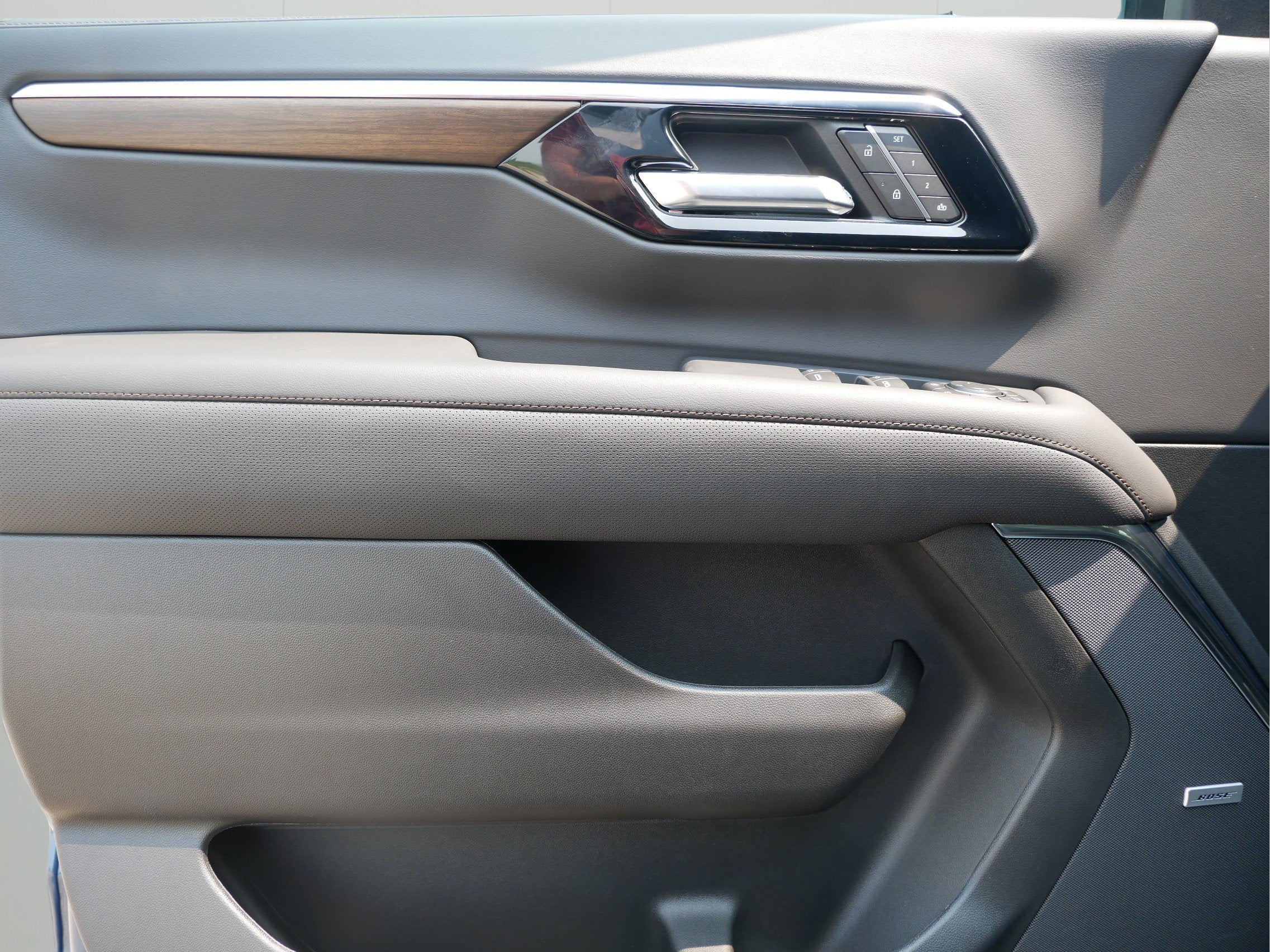 2025 Chevrolet Tahoe 4WD High Country