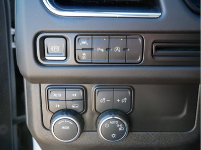 2023 Chevrolet Suburban LS