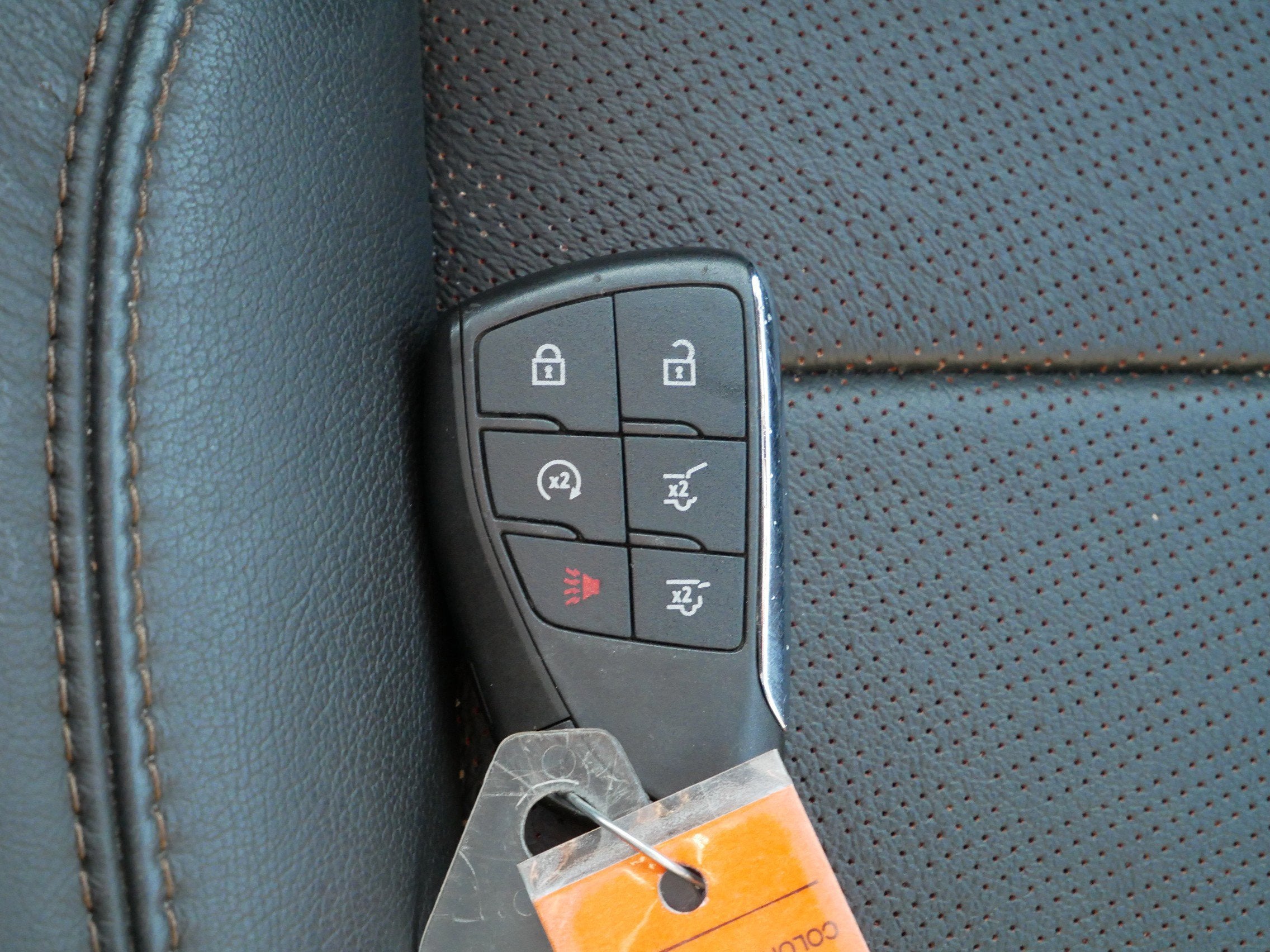 2022 Chevrolet Suburban High Country