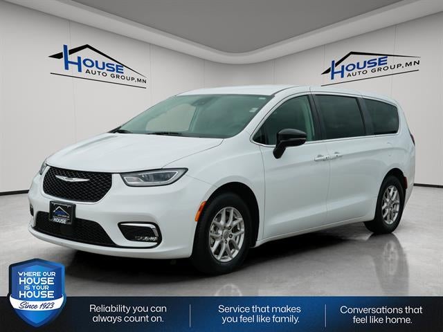Used 2024 Chrysler Pacifica Touring L with VIN 2C4RC1BG2RR115880 for sale in Stewartville, Minnesota