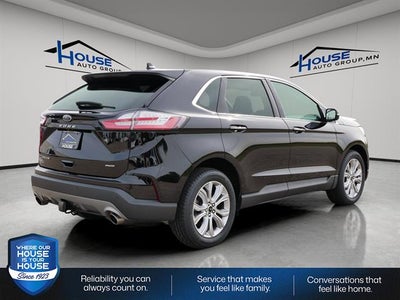 2023 Ford Edge Titanium