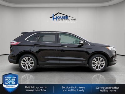 2023 Ford Edge Titanium