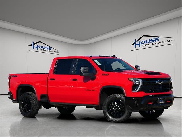 2026 Chevrolet Silverado HD LT 4WD Crew Cab Standard Box SRW's photo