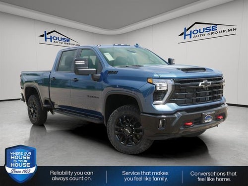 2026 Chevrolet Silverado 3500 HD Crew Cab Standard Box 4-Wheel Drive LTZ