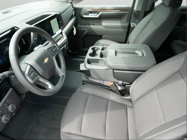 2026 Chevrolet Silverado 1500 Crew Cab Short Box 4-Wheel Drive LT 1LT