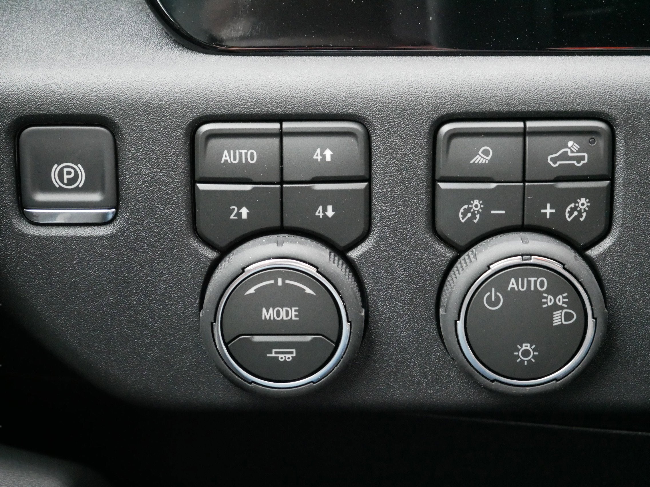 2026 Chevrolet Silverado 1500 Crew Cab Short Box 4-Wheel Drive LT 1LT