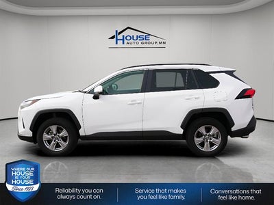 2025 Toyota RAV4 XLE