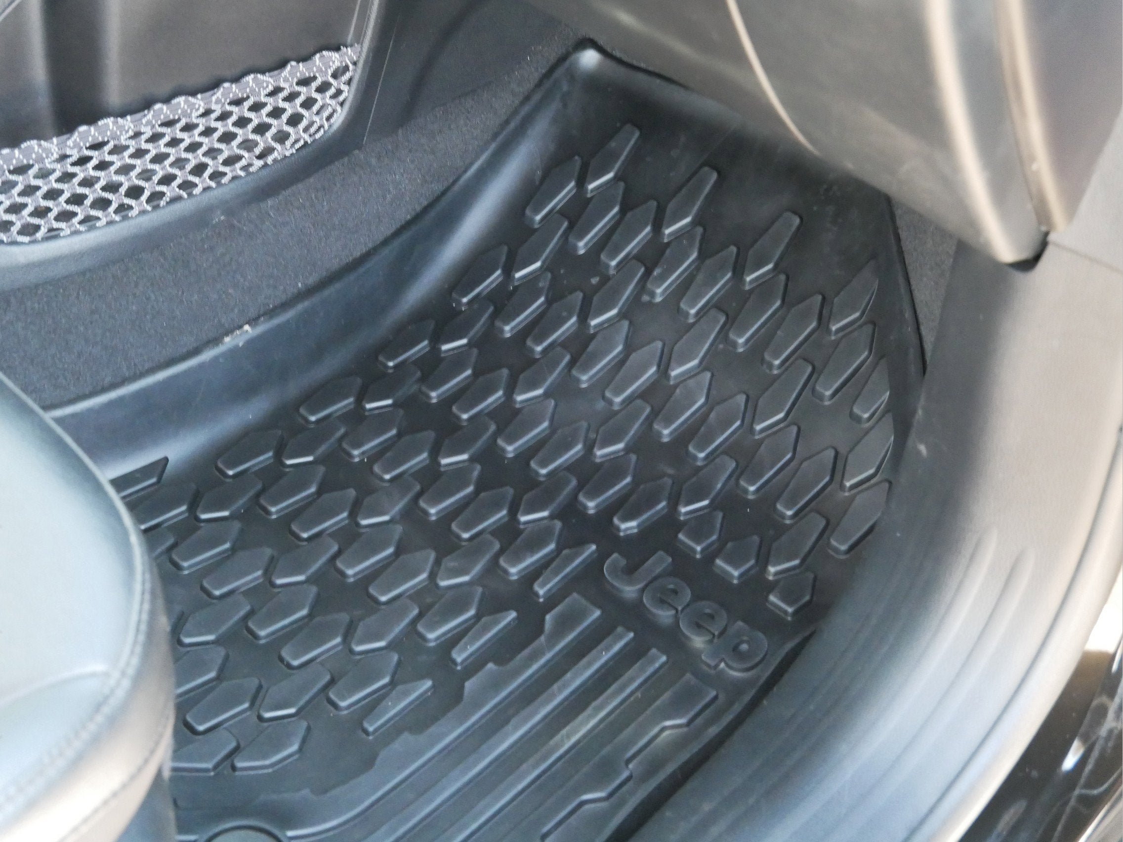 2021 Jeep Compass Base