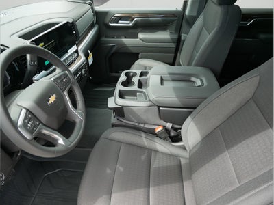 2026 Chevrolet Silverado 1500 Crew Cab Short Box 4-Wheel Drive LT 2FL