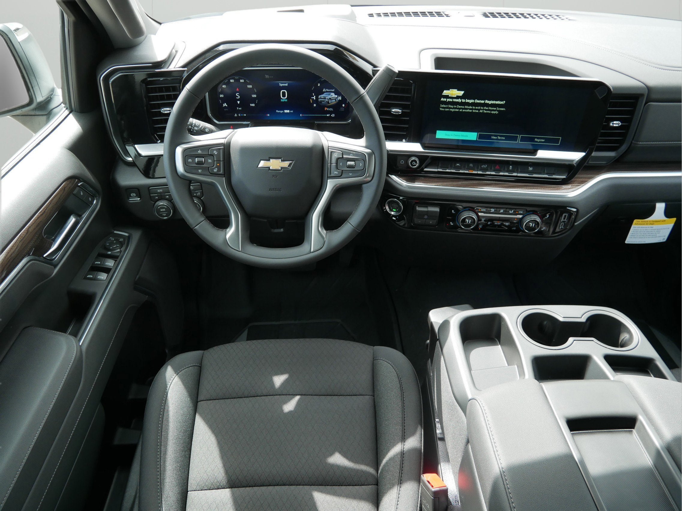 2026 Chevrolet Silverado 1500 Crew Cab Short Box 4-Wheel Drive LT 2FL