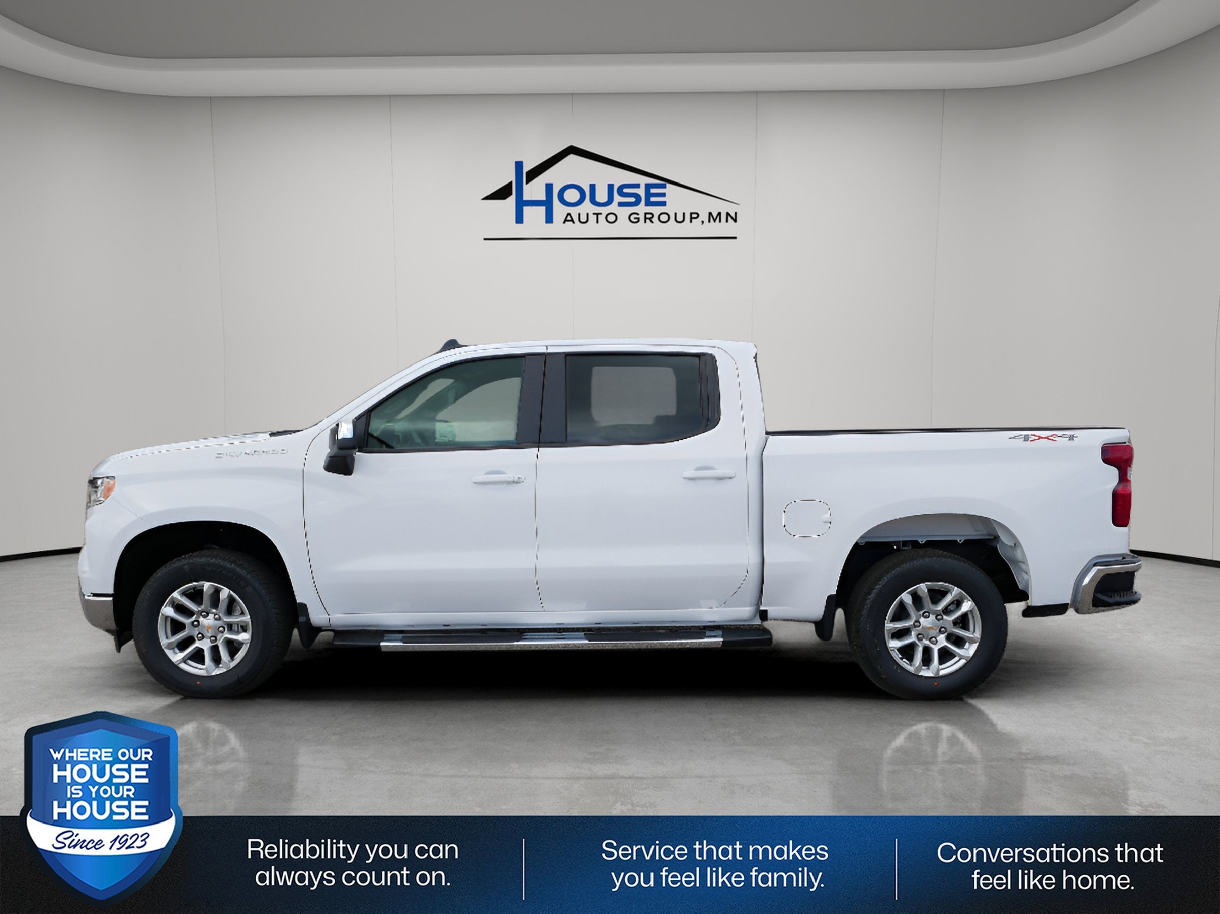 2026 Chevrolet Silverado 1500 Crew Cab Short Box 4-Wheel Drive LT 2FL