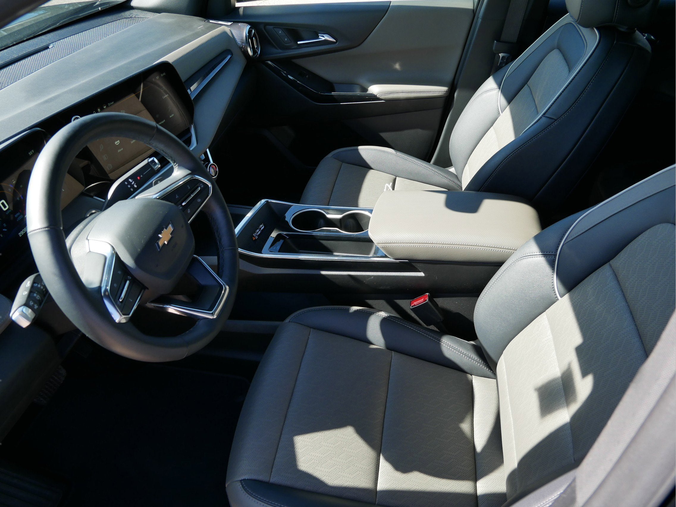 2025 Chevrolet Equinox AWD LT