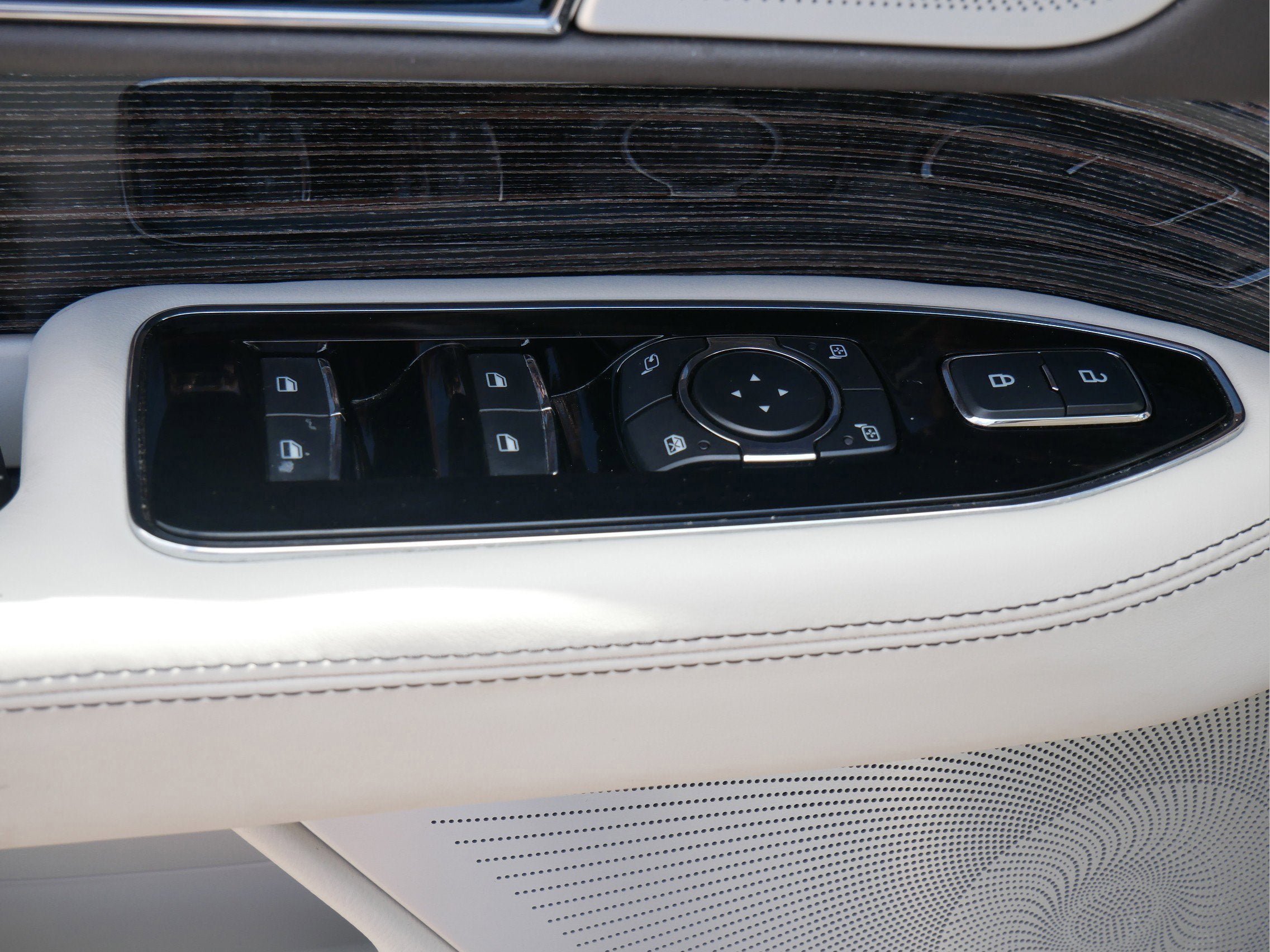 2024 Lincoln Navigator Black Label