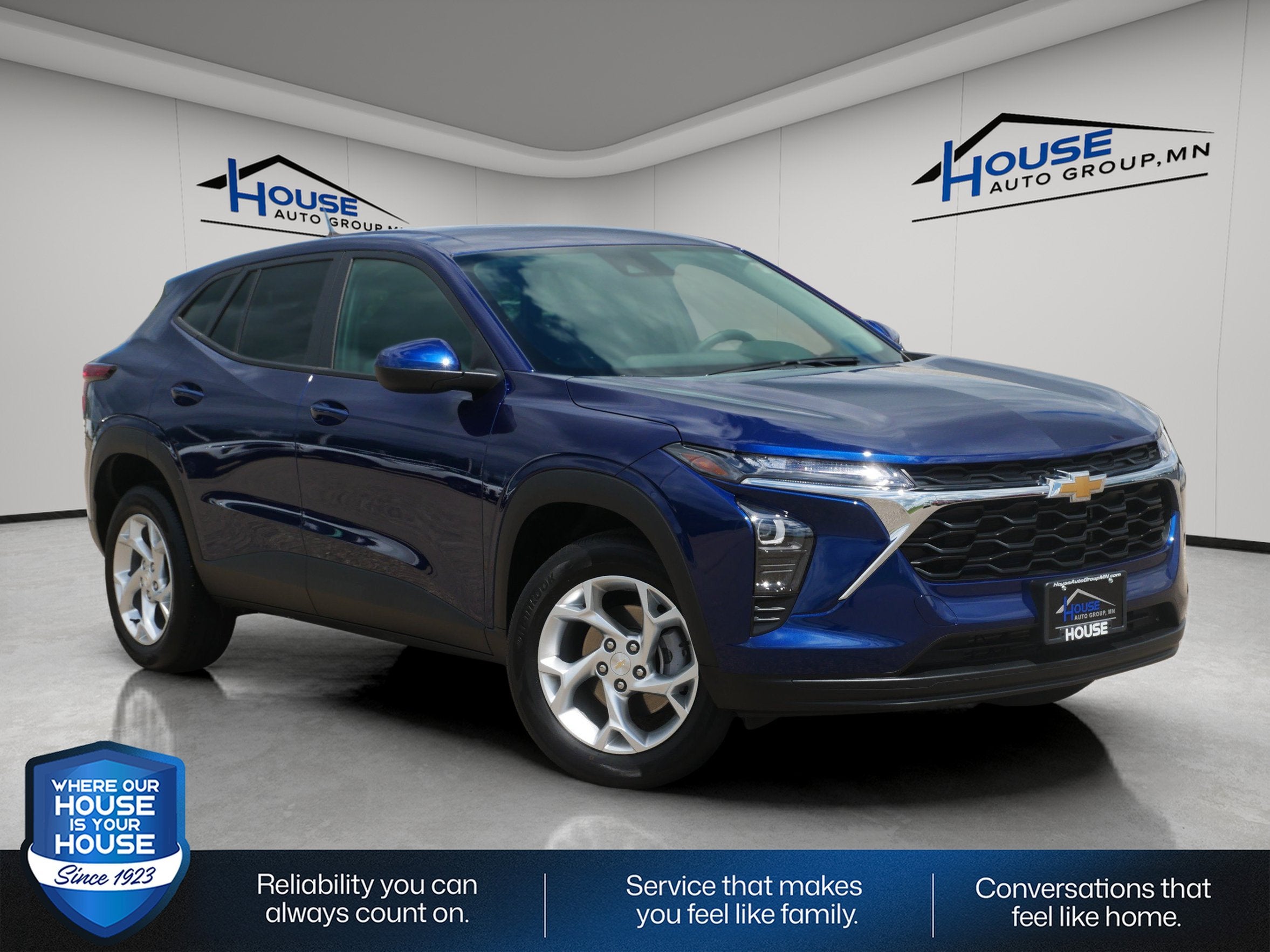 2024 Chevrolet Trax LS's photo