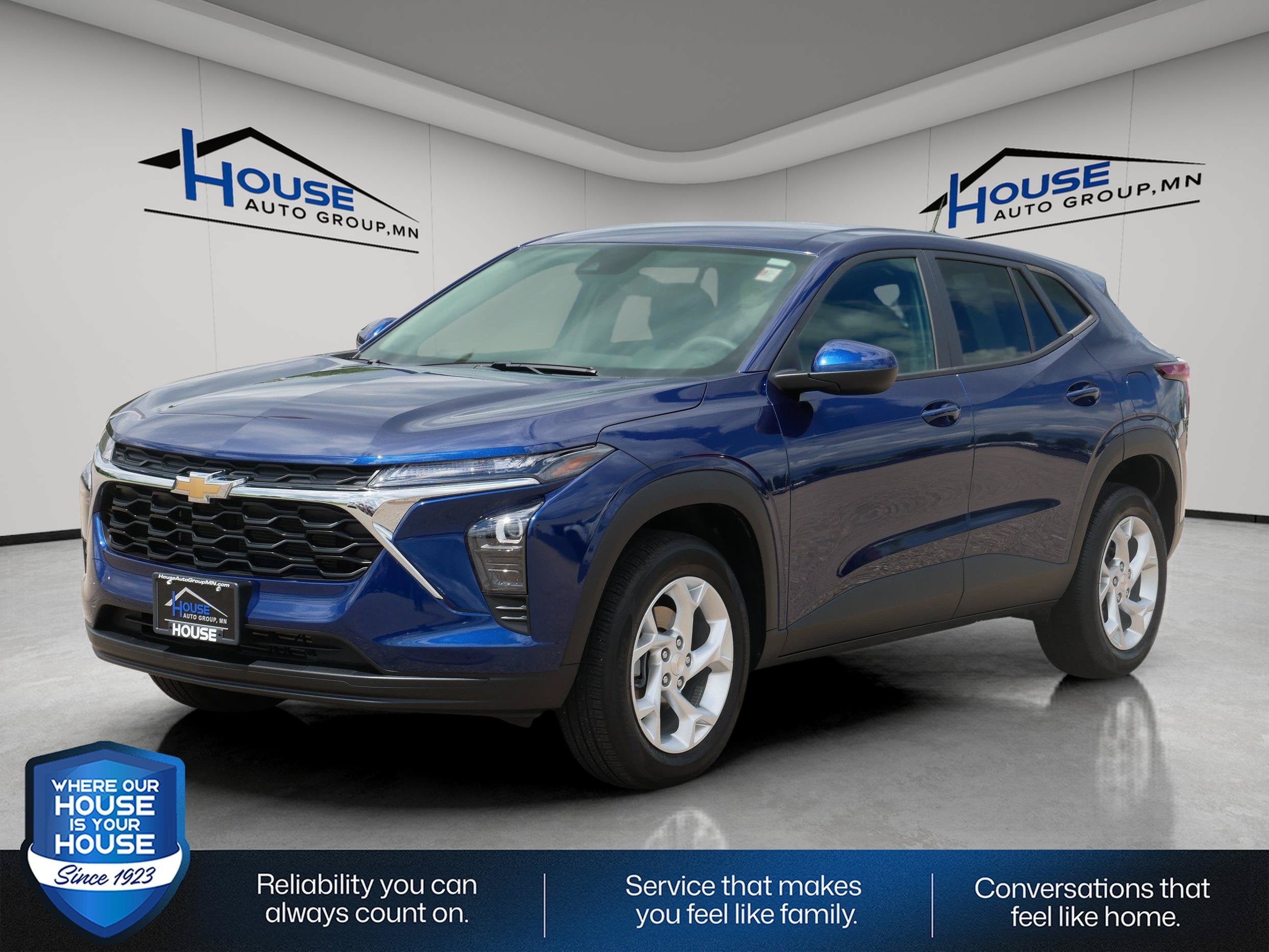 Used 2024 Chevrolet Trax LS with VIN KL77LFE24RC024393 for sale in Stewartville, Minnesota