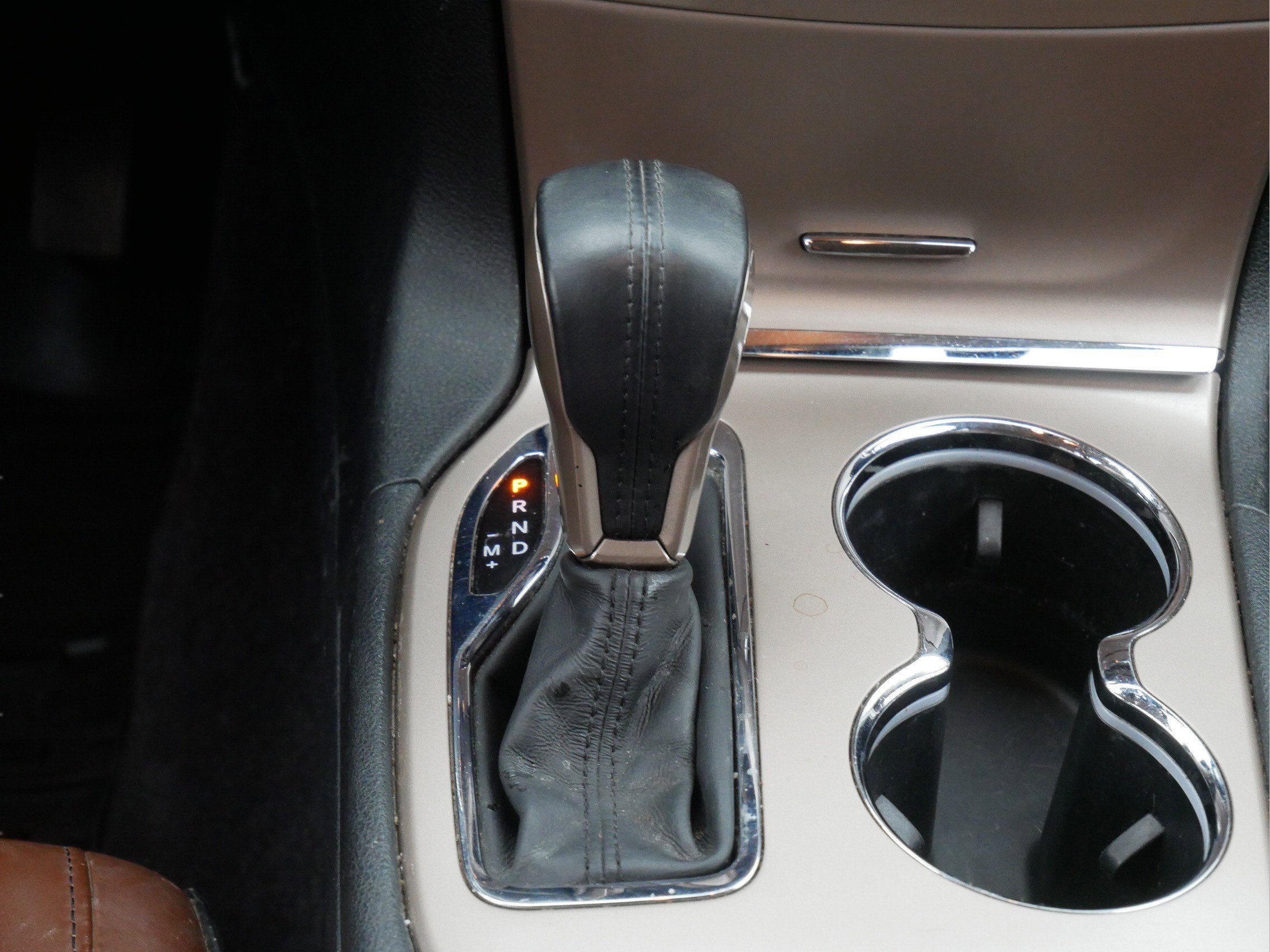 2016 Jeep Grand Cherokee Summit