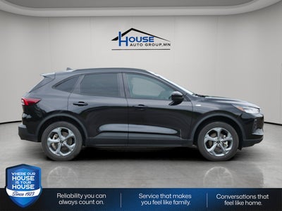 2025 Ford Escape ST-Line Select