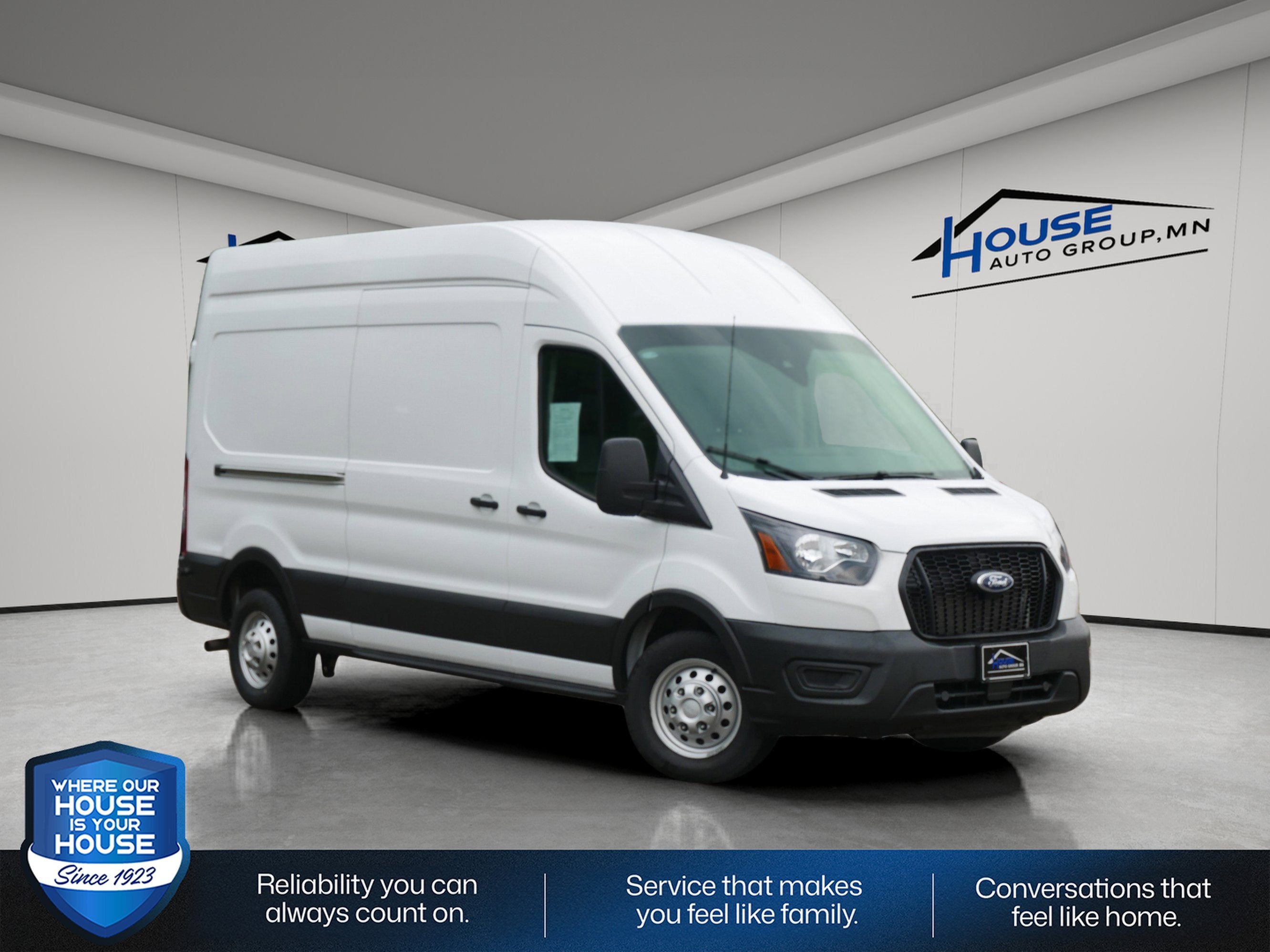 2024 Ford Transit Cargo Van Base