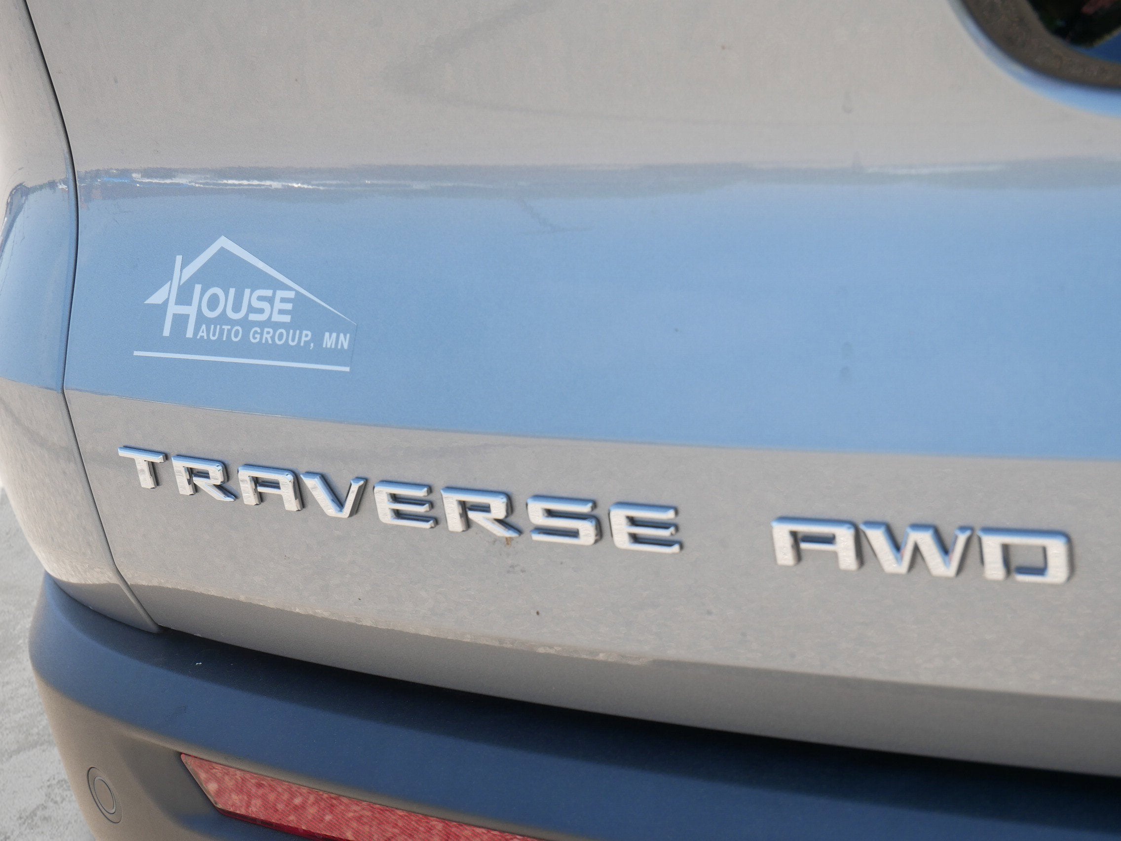 2026 Chevrolet Traverse AWD LT