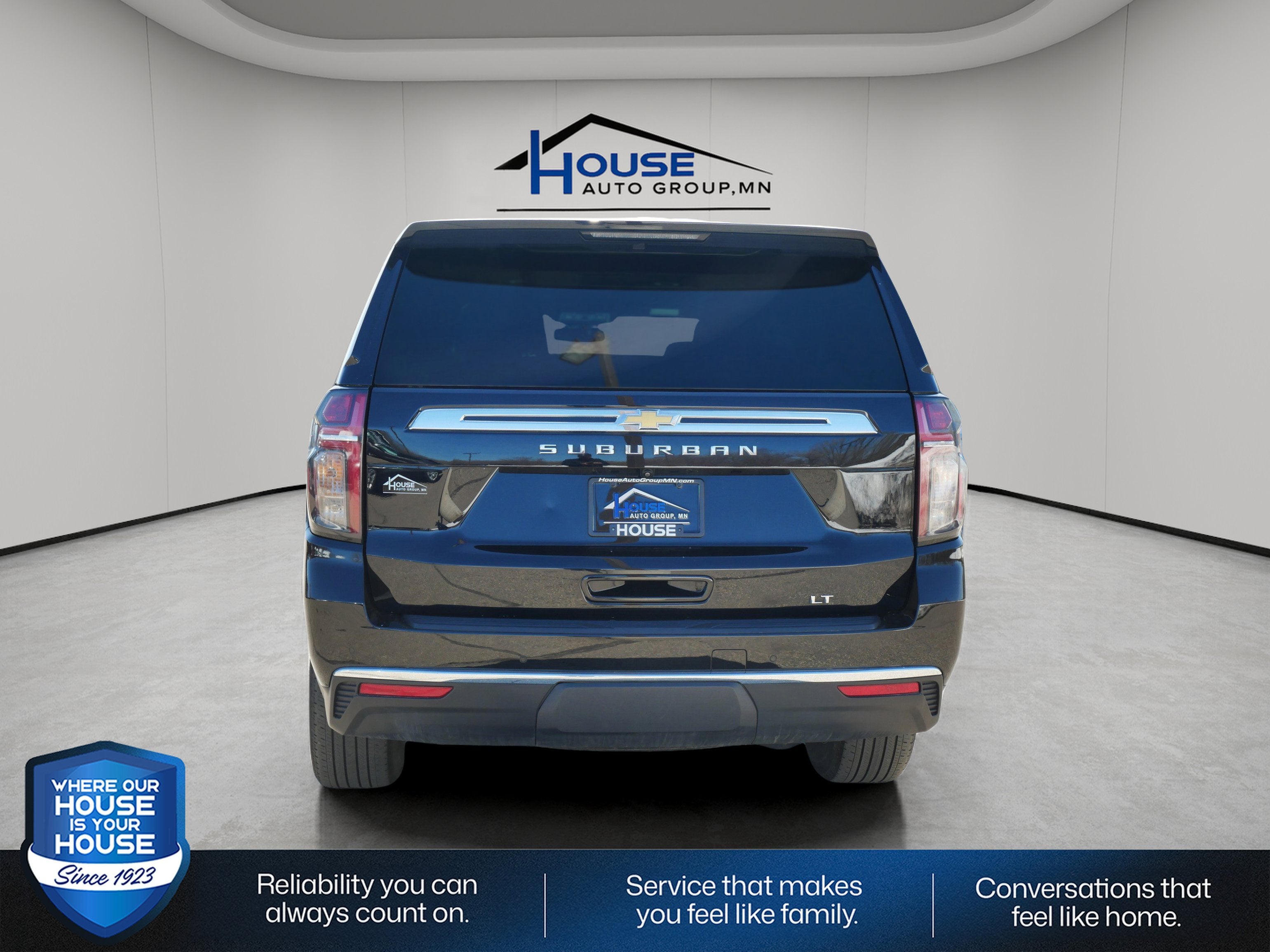 2024 Chevrolet Suburban LT