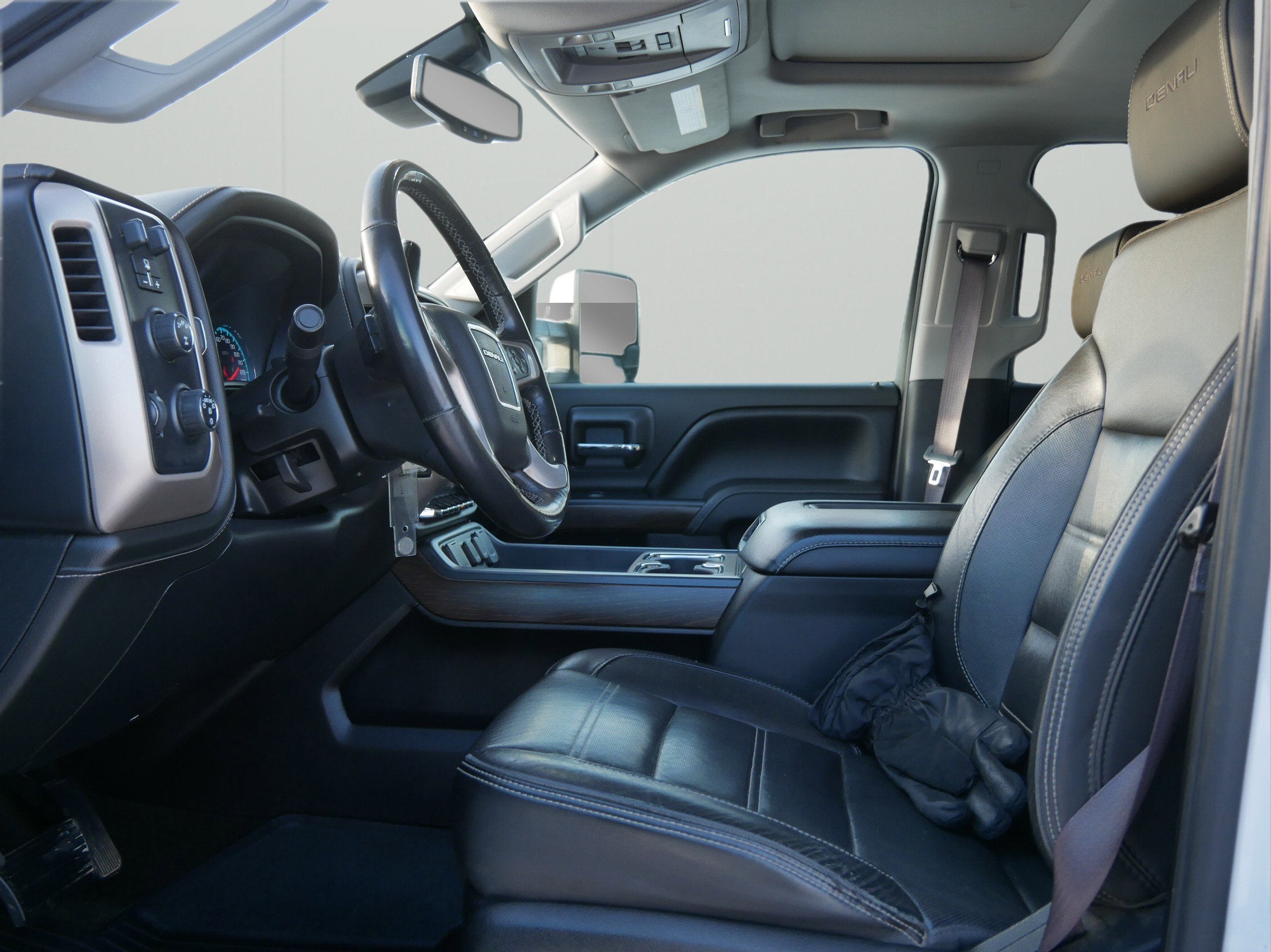 2017 GMC Sierra 2500HD Denali