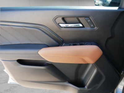 2023 GMC Canyon 4WD AT4