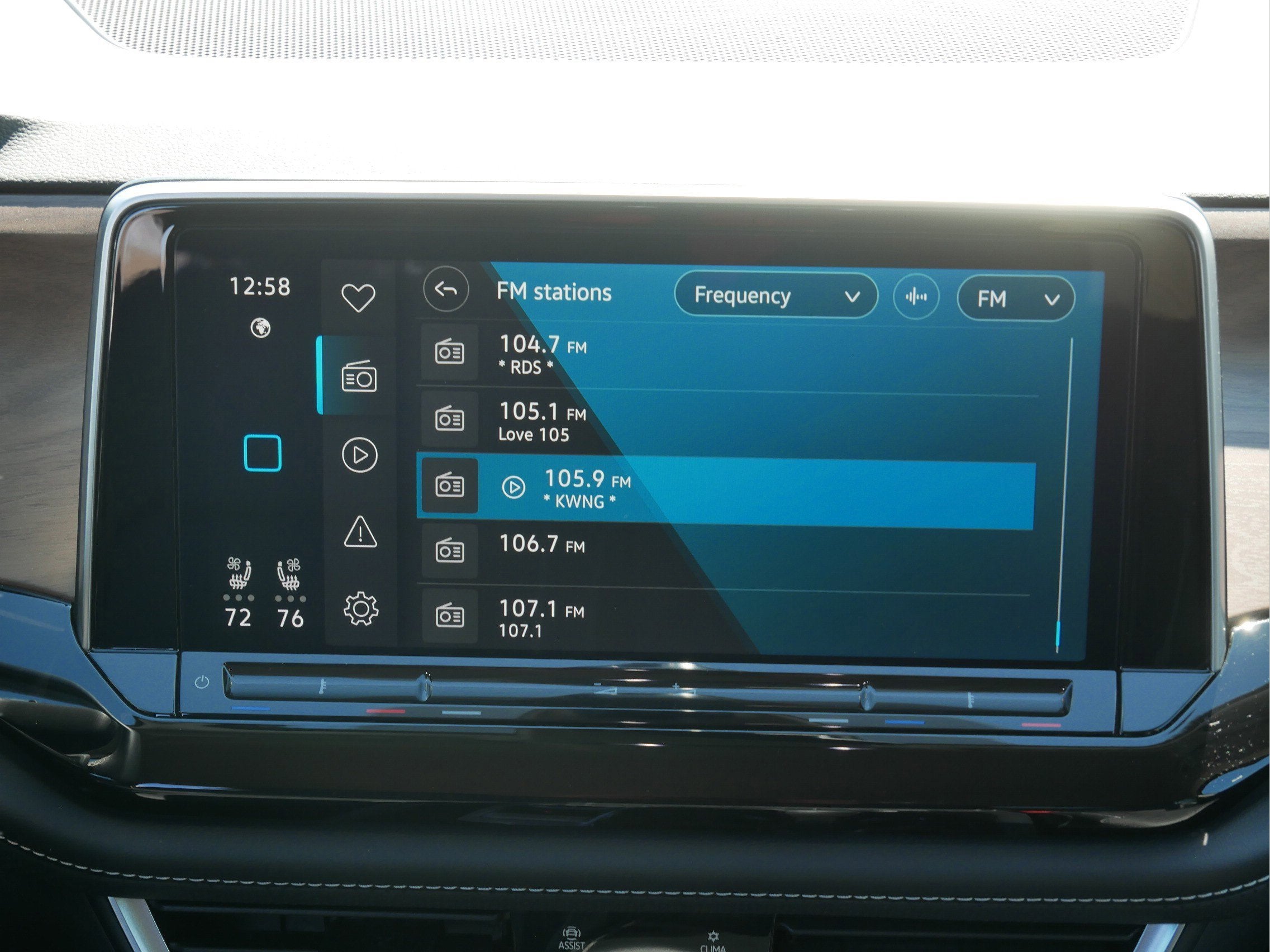 2025 Volkswagen Atlas 2.0T SE w/Technology