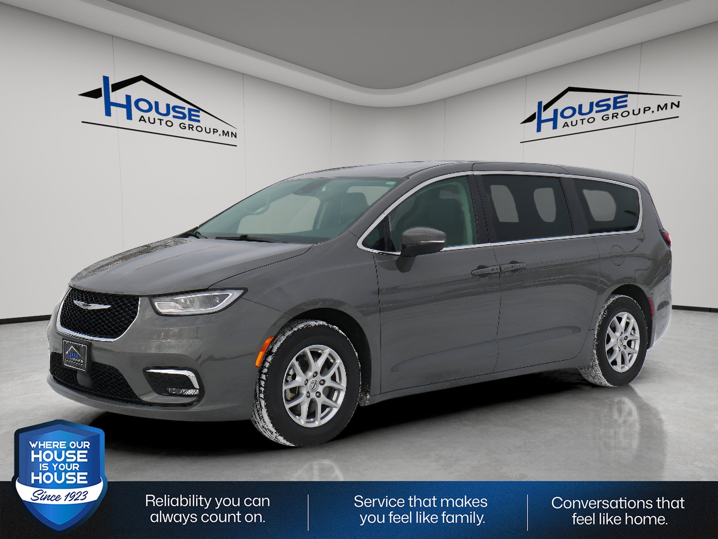 2023 Chrysler Pacifica Touring L