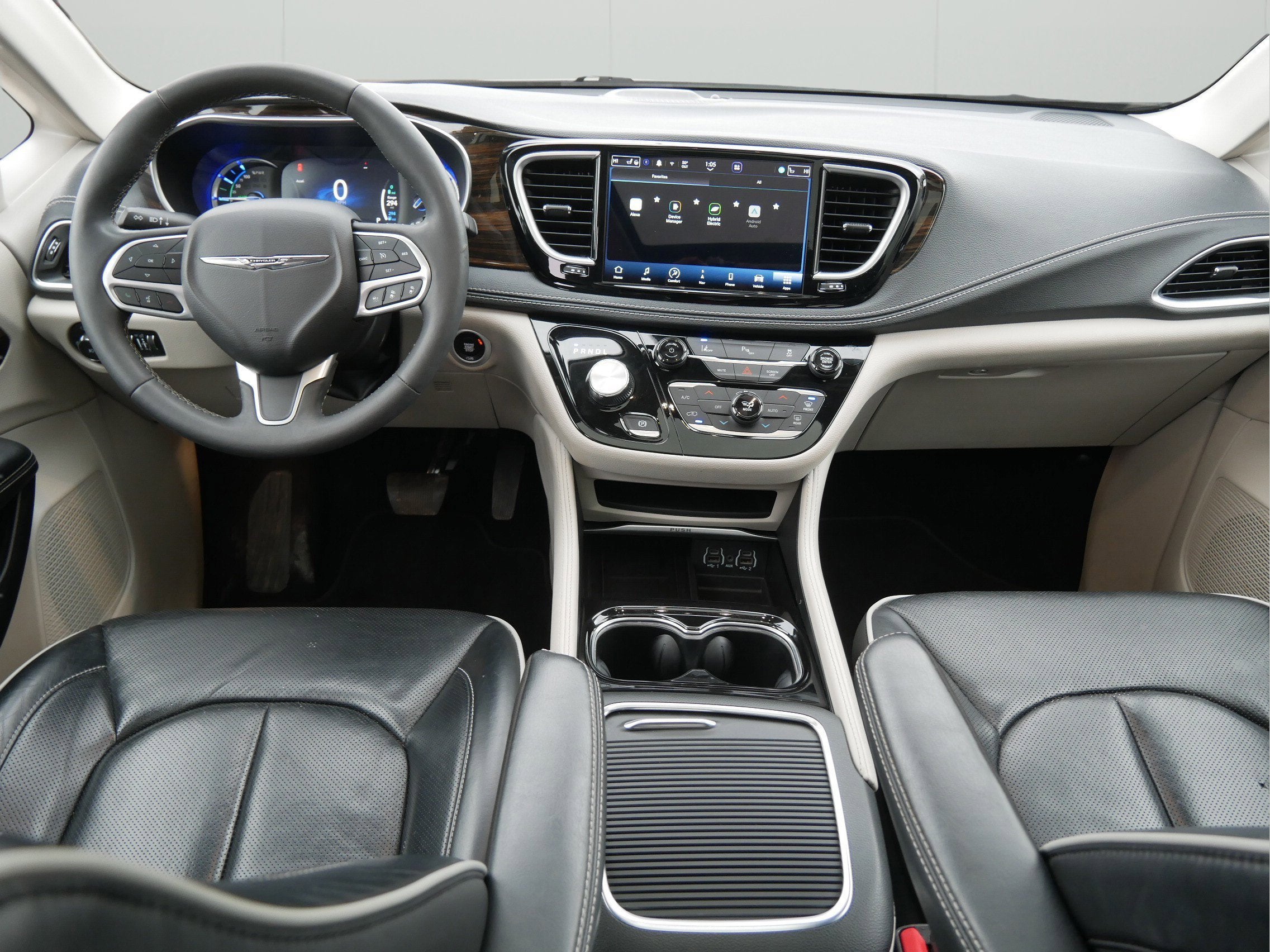 2023 Chrysler Pacifica Hybrid Limited