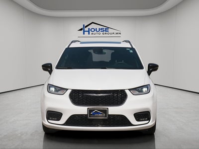 2023 Chrysler Pacifica Hybrid Limited