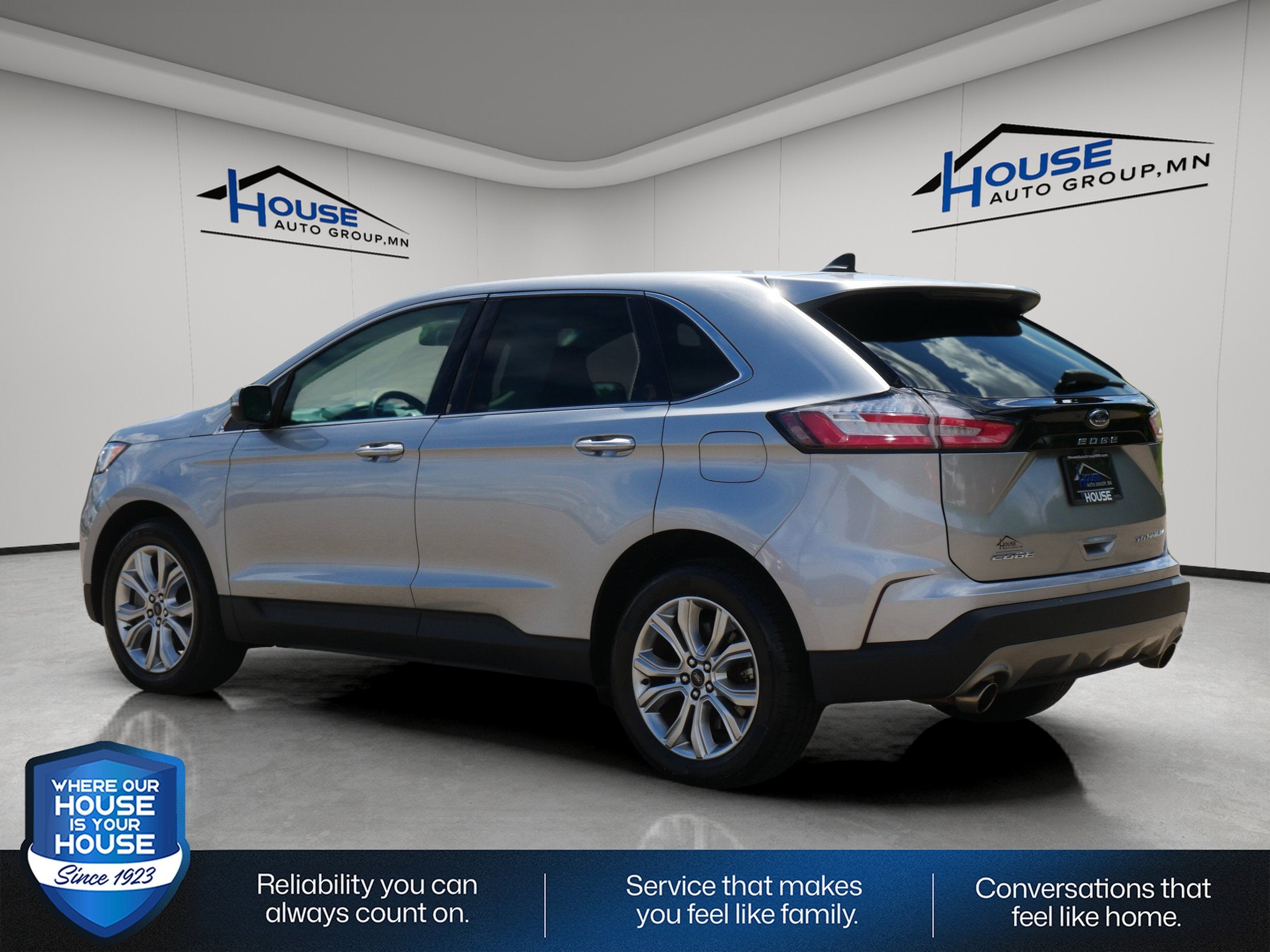 2024 Ford Edge Titanium